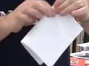 Come trasformare foglio carta apribottiglie