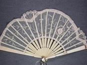 Elegante, chic, retrò, glamour, eco….IL VENTAGLIO