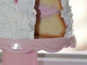 Angel food cake lamponi tocco alla/di rosa (chiaro)