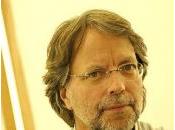 Mozambico complesso incredibile nella "poesia" Couto "Acqua madre" "Terra madre"-dice