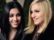 Madonna: star vuole figlia Lourdes fumi