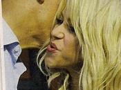 star Shakira: bacia seducie Obama
