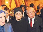 aprile Emine Erdoğan