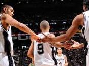 NBA: Spurs 2-0, Memphis pareggia