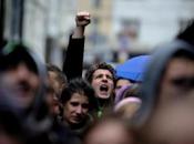 BOSNIA: “Vogliamo sapere”, studenti bosniaci infiammano paese