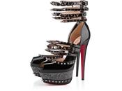 Louboutin esaudito nostro desiderio: apre boutique online!