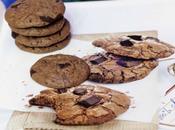 100% chocolate cookies