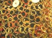 Patterns metallici raffinati arazzi anatsui