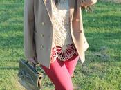 Outfit: Rouge beige style rétro