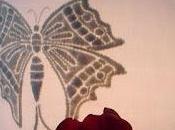 BOUTIS: farfalla sulla lampada