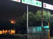 complimento alla ragazza 16enne accoltella