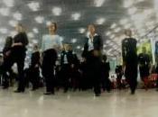 Dance flash France all’aeroporto Charles Gaulle: dipendenti ballano Jennifer Lopez