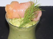 Antipasto avocado salmone