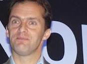 Migliorare vendite terminali Lumia confermare volontà della compagnia diventare “forza dirompente” settore smartphone.