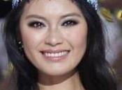 Miss Mondo 2012 chiama Wenxia