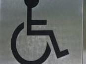 Aosta, disabili possono sostare gratuitamente negli stalli "blu"