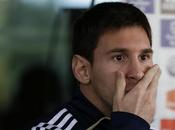 Sassaiola contro l'Argentina: Messi compagni aggrediti tifosi Perù