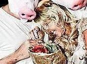 >>Una soap opera squallida consumata