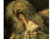 disattenzione dell’uomo pubblico armi pesce