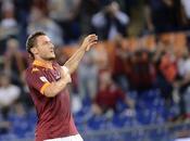 Totti dedica pensiero Piero: mancherà Juventus-Roma"