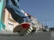 Grave ragazzo caduto dallo skateboard