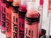 Stay with longlasting lipgloss Essence