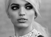 TREND 12-13: colletto Peter Pan.