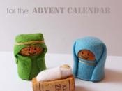 Dentro Calendario dell'Avvento (6): natività tappi sughero