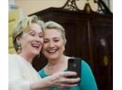 Meryl Streep Hillary Clinton: foto insieme davanti all’iPhone