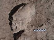 Scoperto cimitero crani deformi vecchi 1000 anni