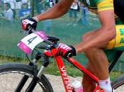 Tragedia mondo ciclismo, morto biker Burry Stander