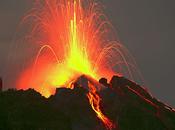 Stromboli: spettacolare eruzione