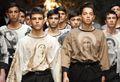 Dolce gabbana continuano stupire pubblico modelli "fai te".