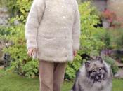 Ritratti padroni vestiti stessa pelliccia cani