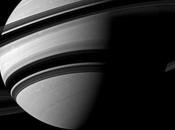 Saturno, Encelado suoi anelli proiezione