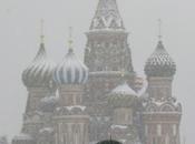 russia sotto grandi accumuli neve