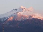 Neve fuoco: contrasti dell’Etna