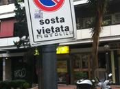 ancora convinto aver investito bene miliardino vecchio conio comprarti l'appartamento nella fogna Monteverde? Queste foto giusto metri strada. resto peggio