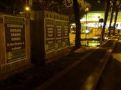 Proseguono barbarici incartamenti elettorali: gia' martoriata stazione termini (indegna paese quarto mondo) ulteriormente insudiciata
