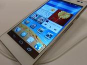 Huawei Ascend disponibile Cina 3990¥