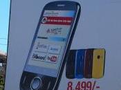 Uganda smartphone africano tutte tasche