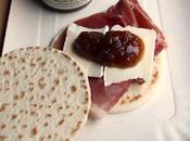 Piadina prosciutto crudo, brie composta fichi