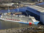 Pronta raggiungere mare aperto Norwegian Breakaway, nuova Ammiraglia Cruise Line