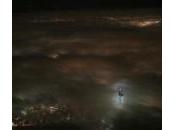York, Freedom Tower spunta nuvole