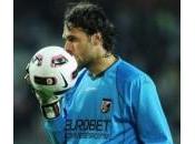 Serie Napoli vince tiene passo.