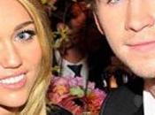 Matrimonio rimandato Miley Cyrus Liam Hemsworth