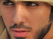 Omar, cacciato perchè troppo bello