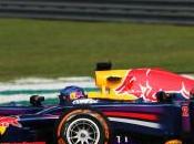 Mateschitz pone fine agli ordini scuderia: Vettel Webber possono correre liberamente