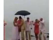 Florida Keys, fulmine interrompe matrimonio (video)