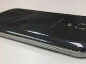 Galaxy Mini: 4.3″ AMOLED qHD, Dual Core, 5MP, Android 4.2.2